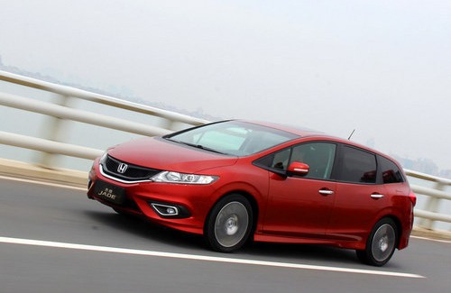 一部好車，一段精彩人生！