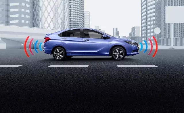 越級(jí)掀背車 掀啟新未來(lái) 越級(jí)掀背車 掀啟新未來(lái)