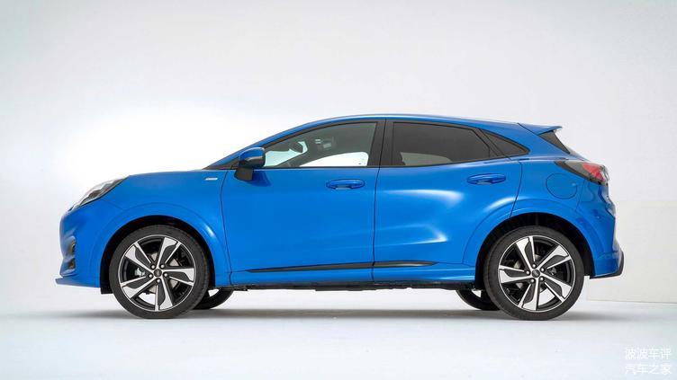 福特發(fā)布PUMA小型SUV官圖，歐式風(fēng)格，造型很有柔和感