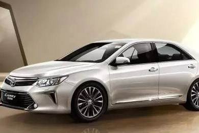 全新凱美瑞十周年紀念版榮耀上市,現接受預定！