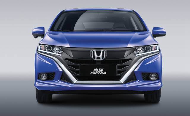 講道理，選個(gè)靠譜的掀背車還是首選競(jìng)?cè)穑℅IENIA）