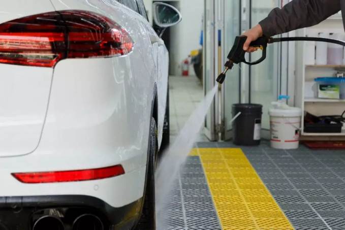 未雨綢繆，老司機(jī)教你高溫雨季養(yǎng)車(chē)妙招