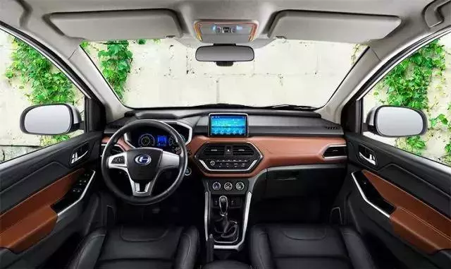 天氣漸涼，特殊天氣行車你要注意這些