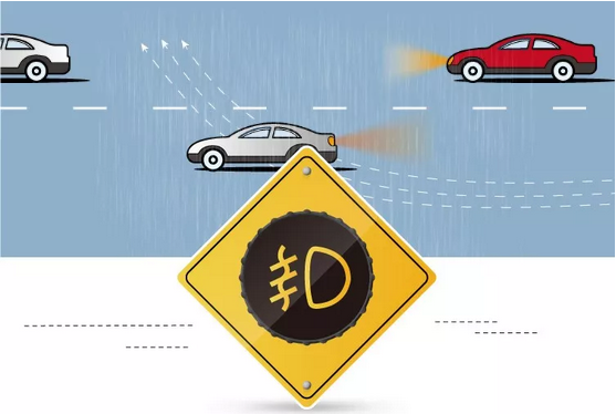 老司機(jī) | 你了解雨天時(shí)車燈的使用方法嗎？