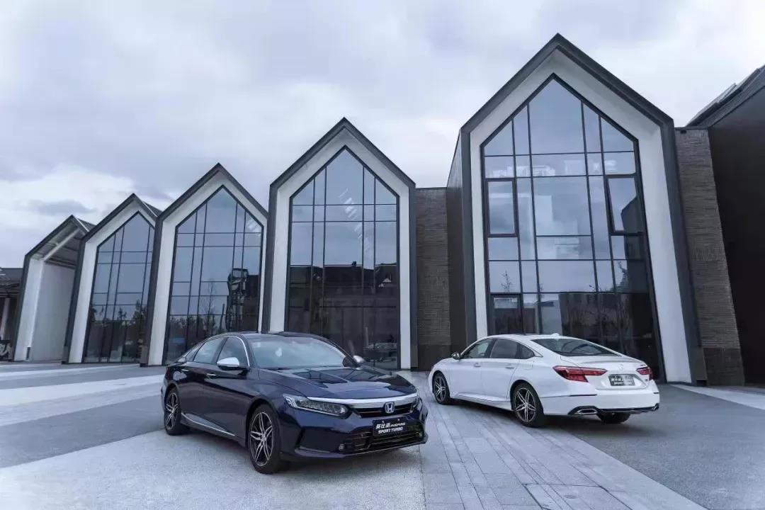 媒體視角 | 如果說“內(nèi)涵，永不過時(shí)”，英仕派當(dāng)是最佳之選