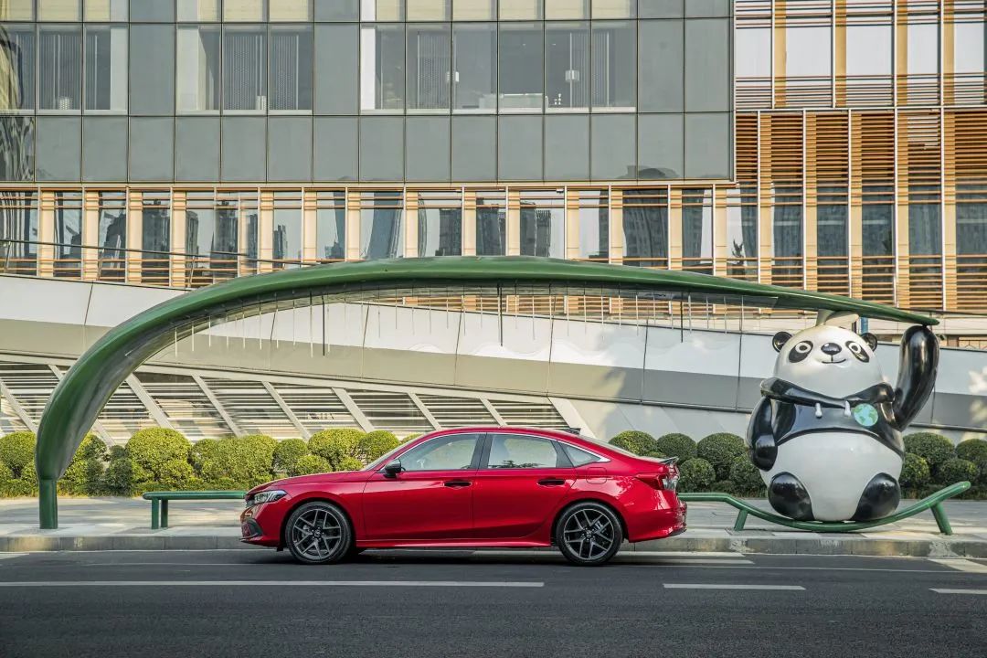 馭見成都，先“試”為快！